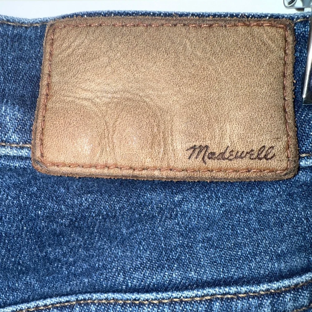 Madewell Women’s Dark Wash 9